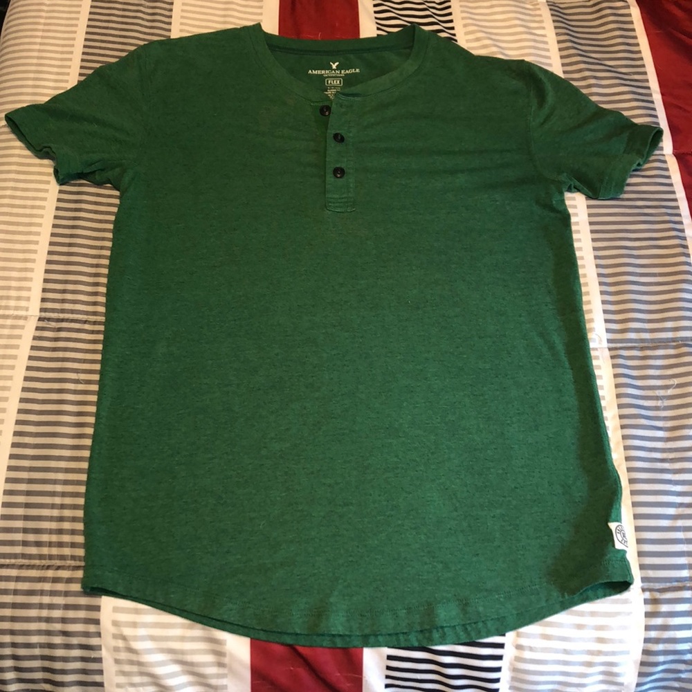 American Eagle Outfitters Flex S Shirt